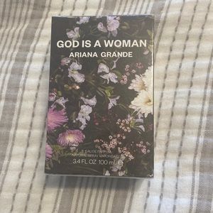 God is a woman perfume by Ariana Grande - sealed
